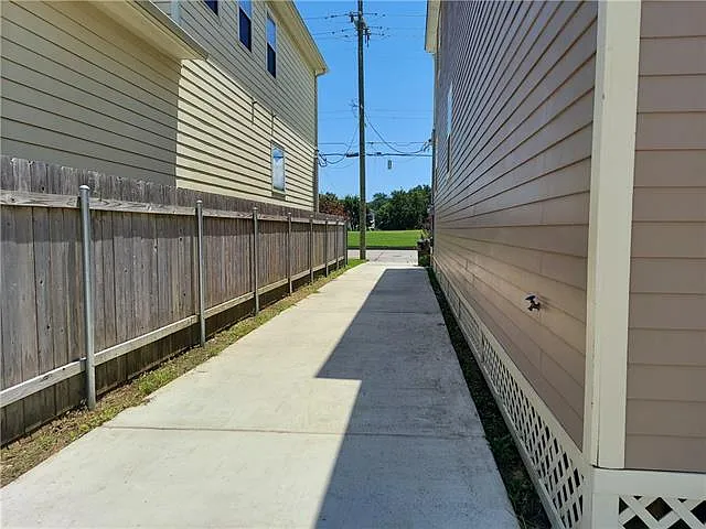 6756 Pontchartrain Blvd — Photo 15