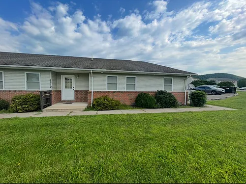 1530 Briar Mnr Photo 1 1530 Briar Mnr Photo 1
