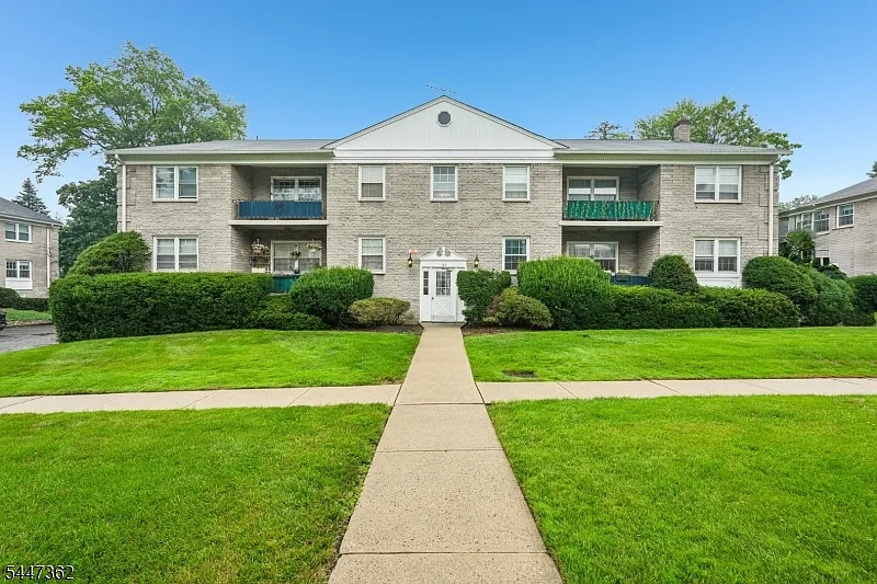 135-167 S Maple Ave #143-B