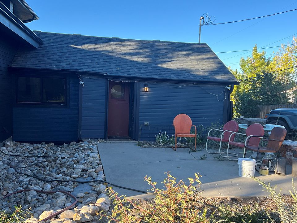 Pvt Patio, Offstreet Parking, Optional Garden area