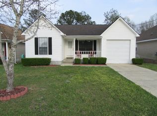 207 Riverview Dr, Daleville, AL 36322
