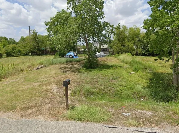 5101 Jezebel St, Houston, TX 77033