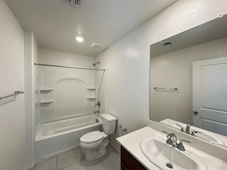 5953 Bruselas St — Photo 22