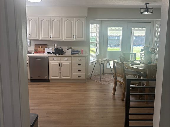3rd image of 3882 W Millford Cv
