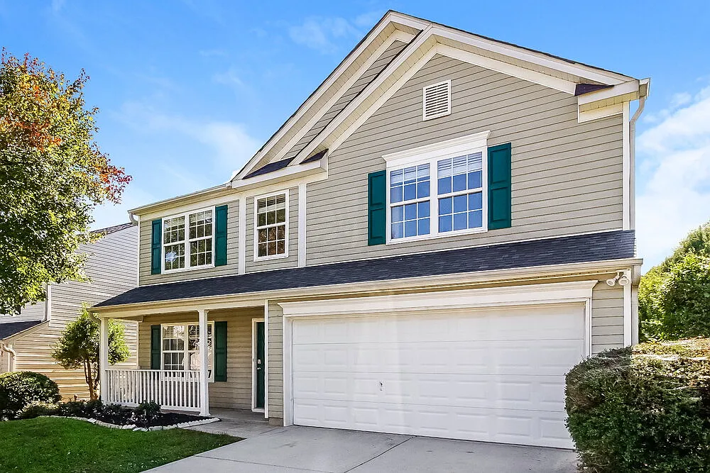 4 bed, 2.5 bath, 2288 sqft, $3,050 — Photo 4