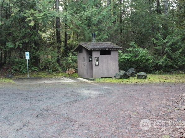680 NE Haven Lake Drive, Tahuya, WA 98588