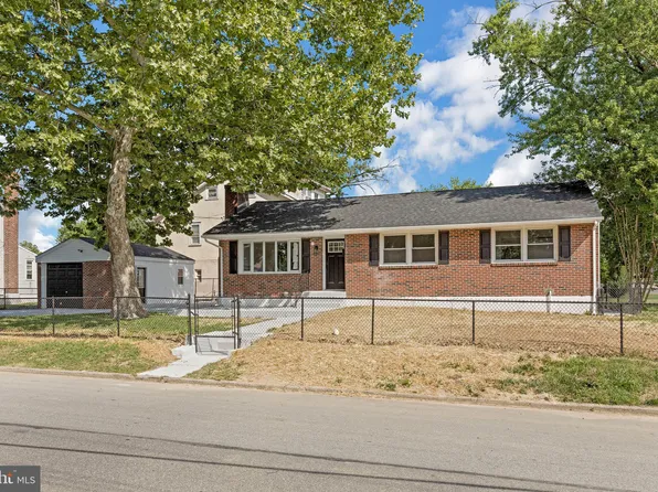1100 Orange Ave, Sharon Hill, PA 19079