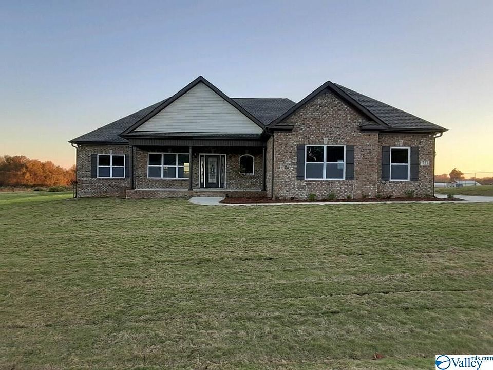 1st image of 753 Delynn Dr