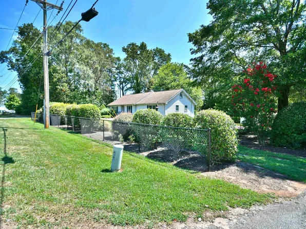 205 Ashmore Bridge Rd, Mauldin, SC 29662