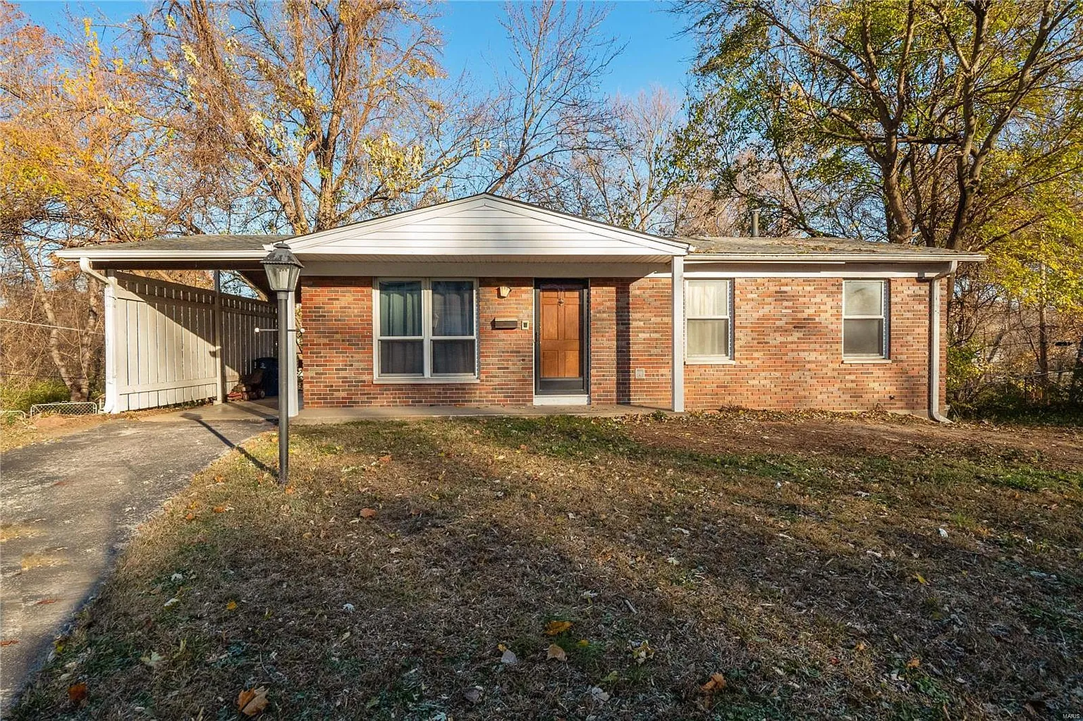 5209 Auriesville Ln photo 1