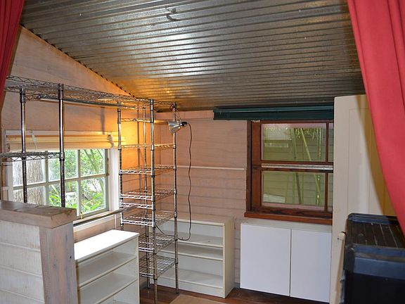 5th image of 117 Armour Pl #B