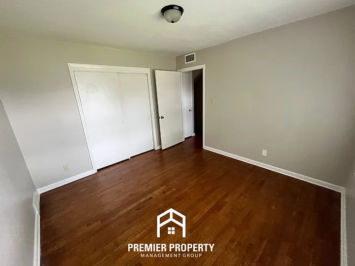 1954 Janis Dr — Photo 19