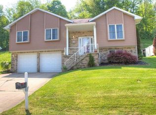 40 Norton Ave, Finleyville, PA