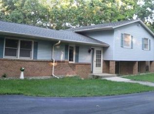 6573 N Deer Path Rd, Oregon, IL 61061