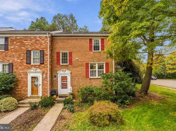7789 Durer Ct, Springfield, VA 22153