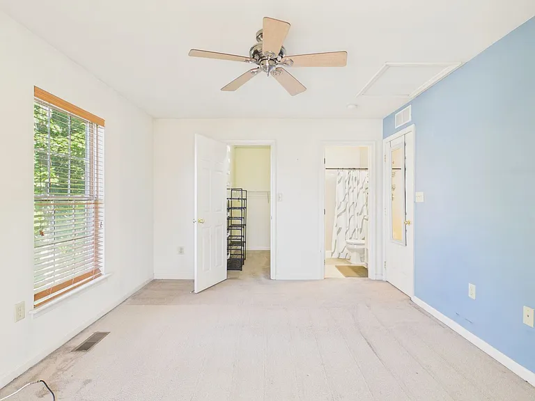 413 Waverly Rd — Photo 11