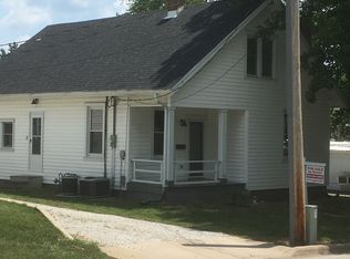 510 S Library St, Waterloo, IL 62298