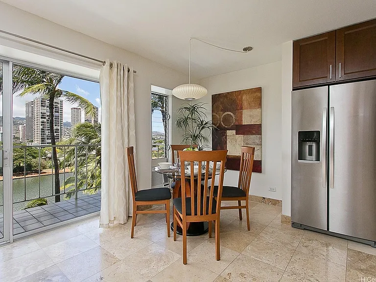 2115 Ala Wai Blvd #605 — Photo 11