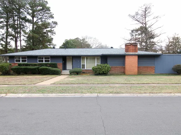 1903 Center St, Arkadelphia, AR 71923