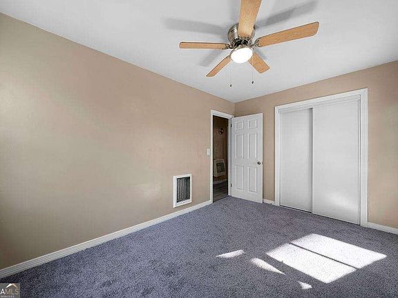 5th image of 110 Lamar St NW