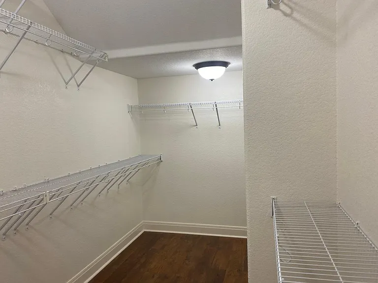 4312 Falconhead Nest Dr — Photo 18
