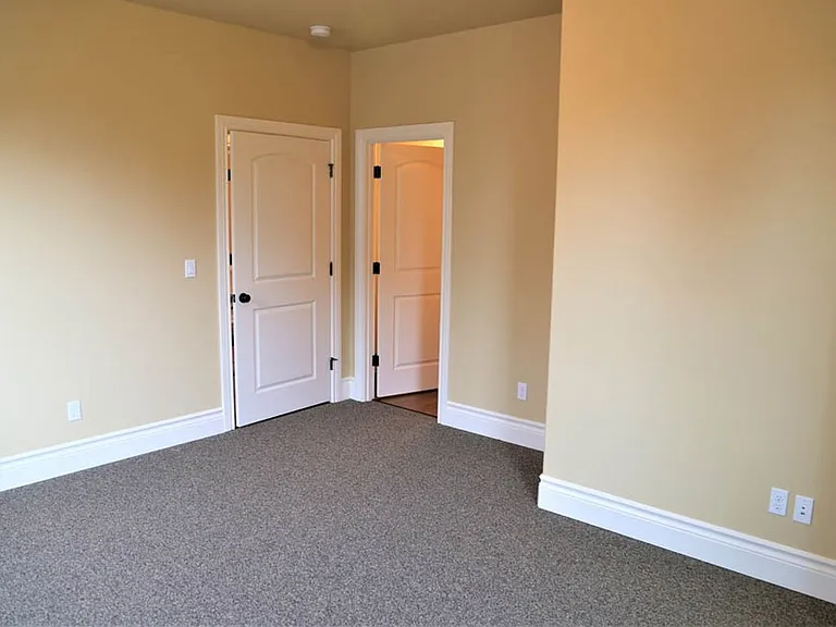 2941 SW Morris Ave — Photo 8