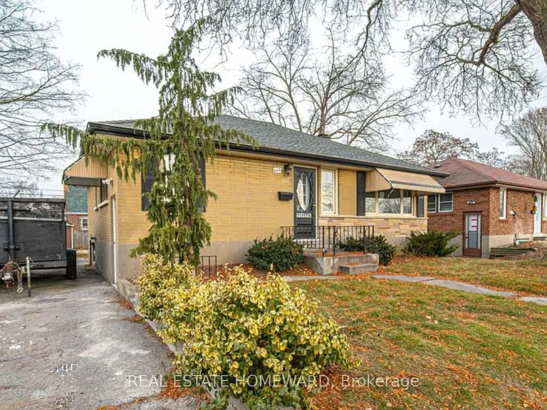 668 Harold Dr — Photo 3
