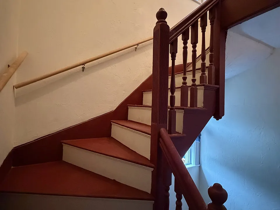 23 Hamilton St #3