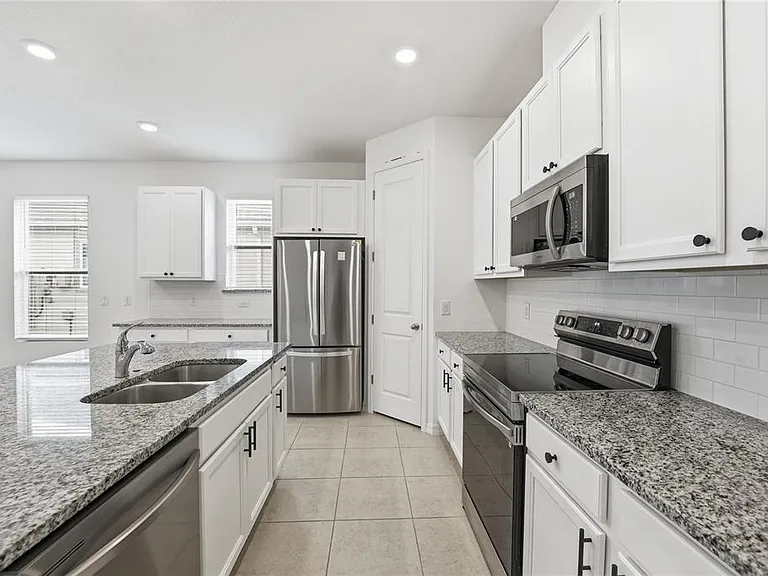 6550 Barnstorm Way — Photo 16