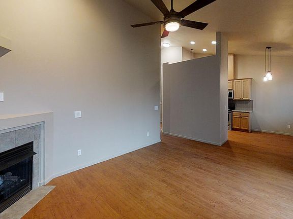 3rd image of 5264 NE 121st Ave APT 105