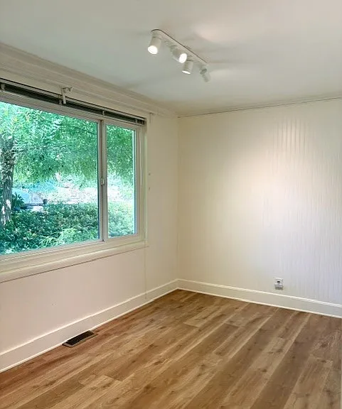 2124 SW Iowa St — Photo 21