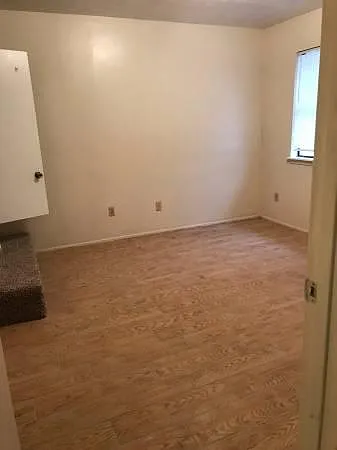 1524 Hawk Tree Dr — Photo 7