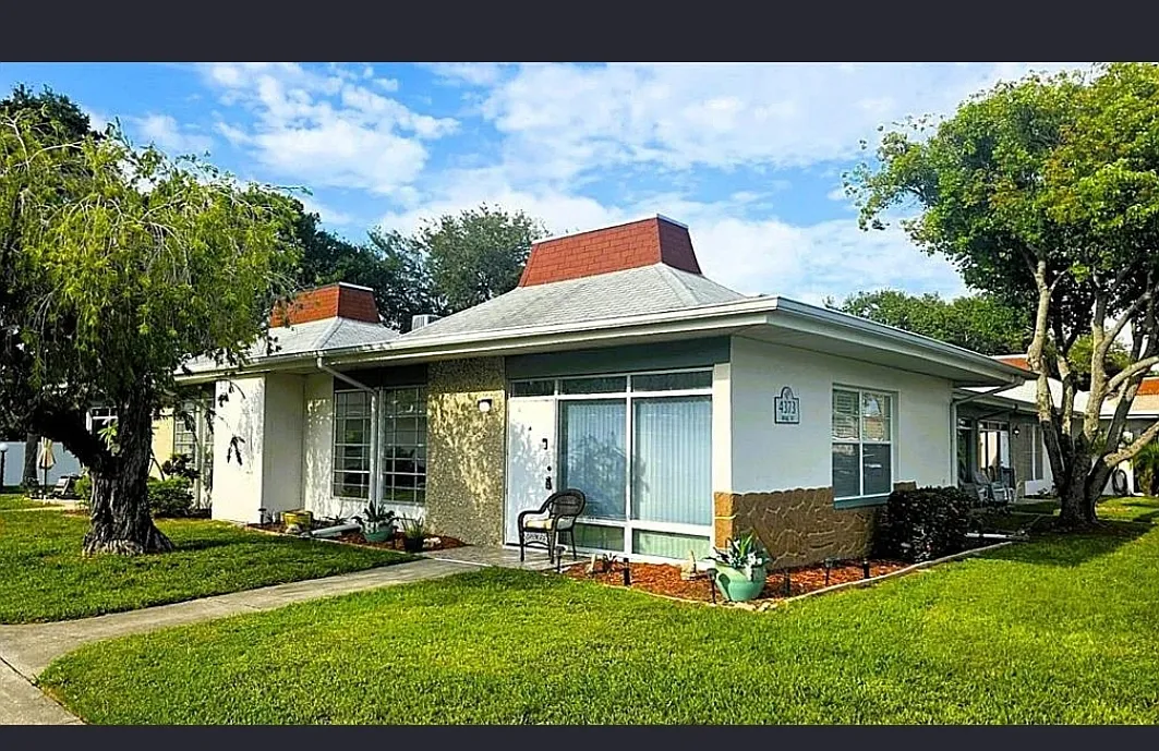 4373 Tahitian Gardens Cir — Photo 4