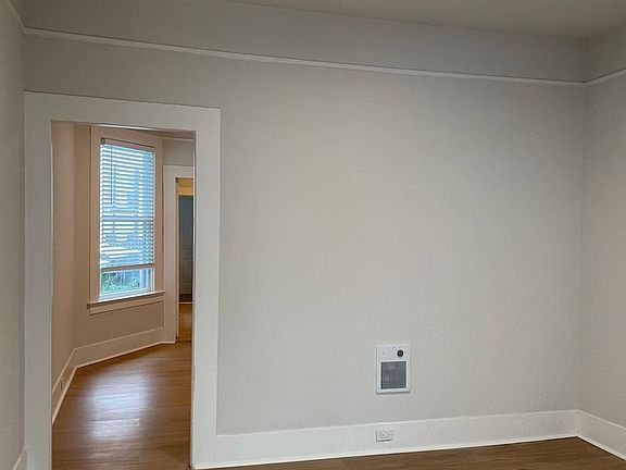 2nd image of 1323 Stevenson St