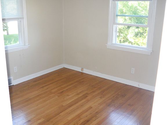 7 Faulkner Drive 06437