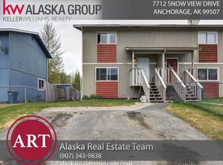 7712 Snow View Dr, Anchorage, AK 99507