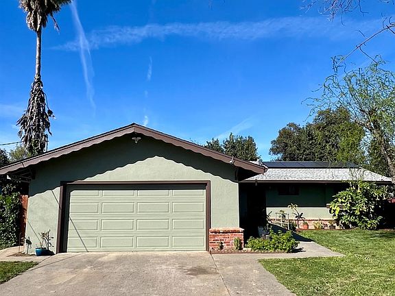 3rd image of 1559 Rushing St