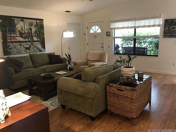 5th image of 719 Phyllis Ave