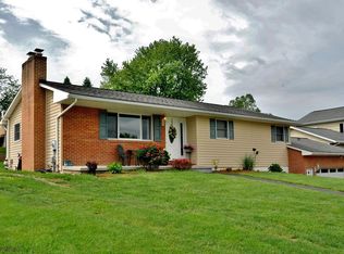 1005 Gray Ln, Duncansville, PA 16635