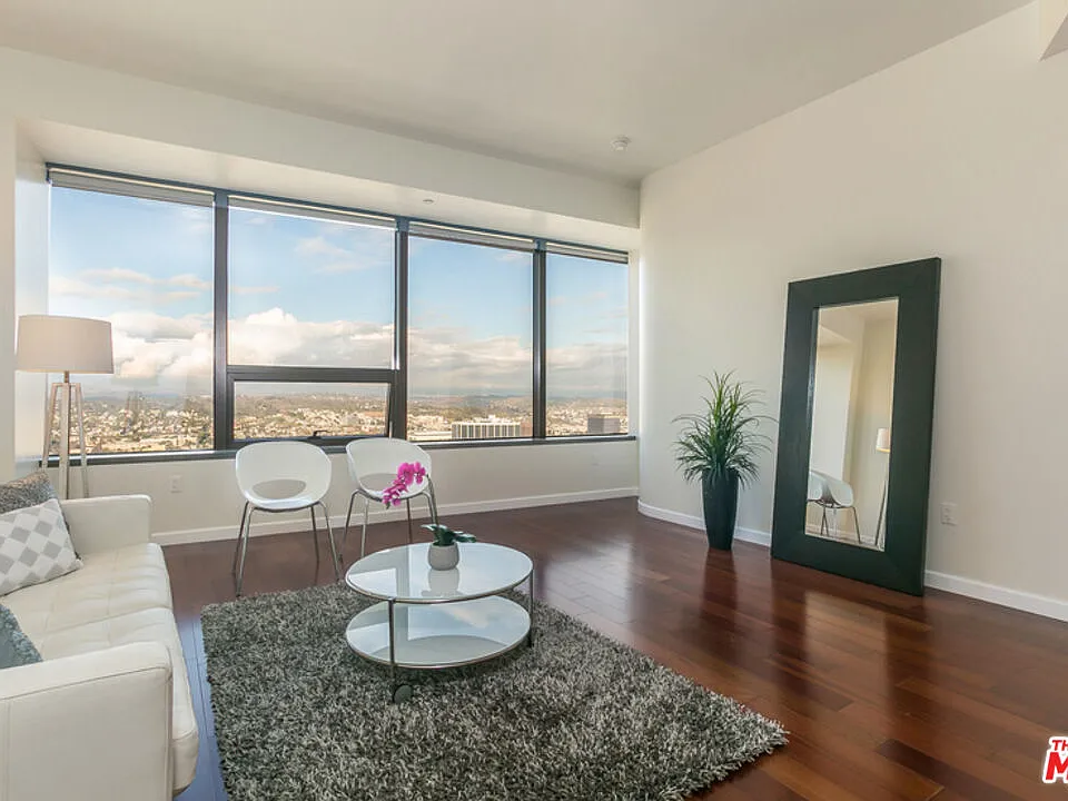 1100 Wilshire Blvd #3504