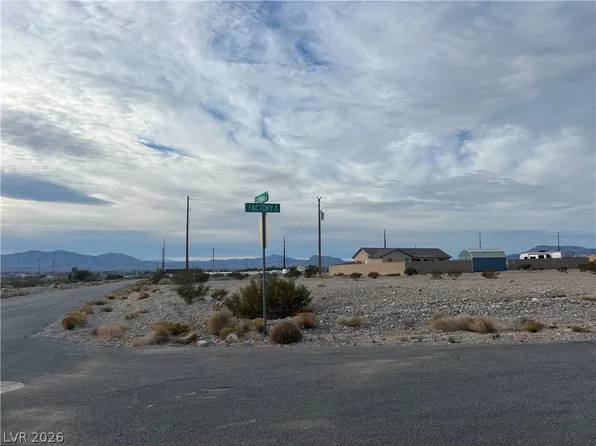 1230 Factory Rd, Pahrump, NV 89048
