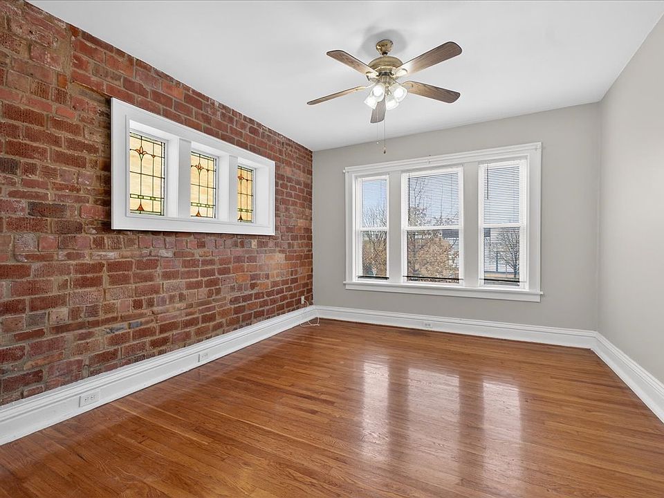 1st image of 4636 Shenandoah Ave APT 2W