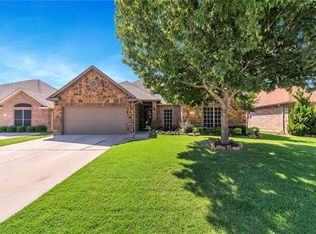 1741 Colorado Dr, Burleson, TX 76028