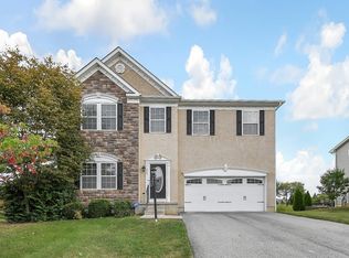316 Evergreen Cir, Pickerington, OH 43147