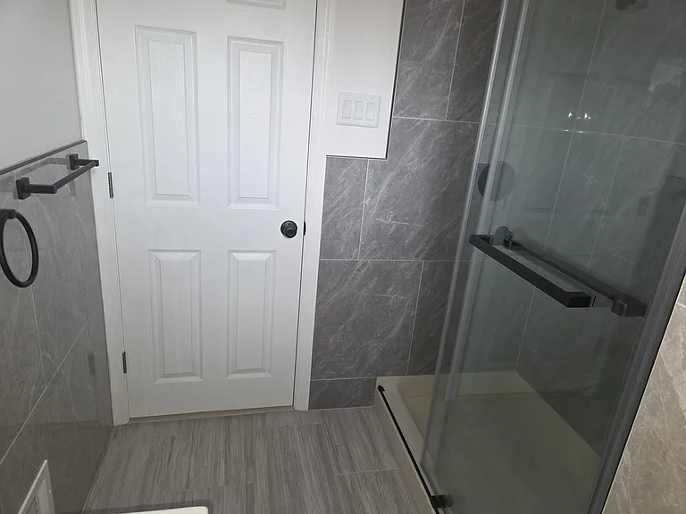 100 N Ogle Ave #3 — Photo 8
