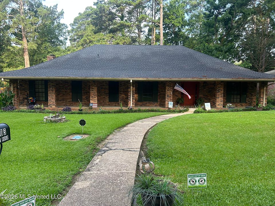 1st image of 103 Bay Rd
