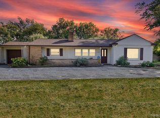 17825 Louise St, Southfield, MI 48075