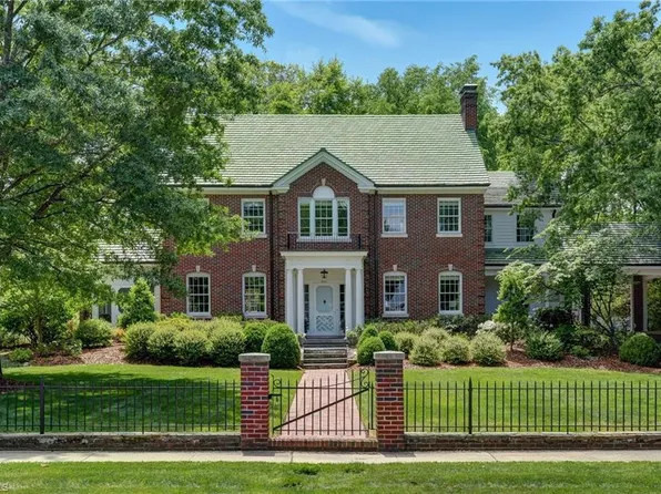 2601 W Market St, Greensboro, NC 27403