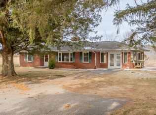 3720 Prices Fork Rd, Blacksburg, VA 24060