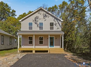 1051 Sussex St, Petersburg, VA 23803